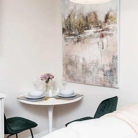 Apartment 2 Beds Sleeps 4 -